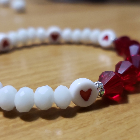 Handmade jewelry - Picture 1 of 8